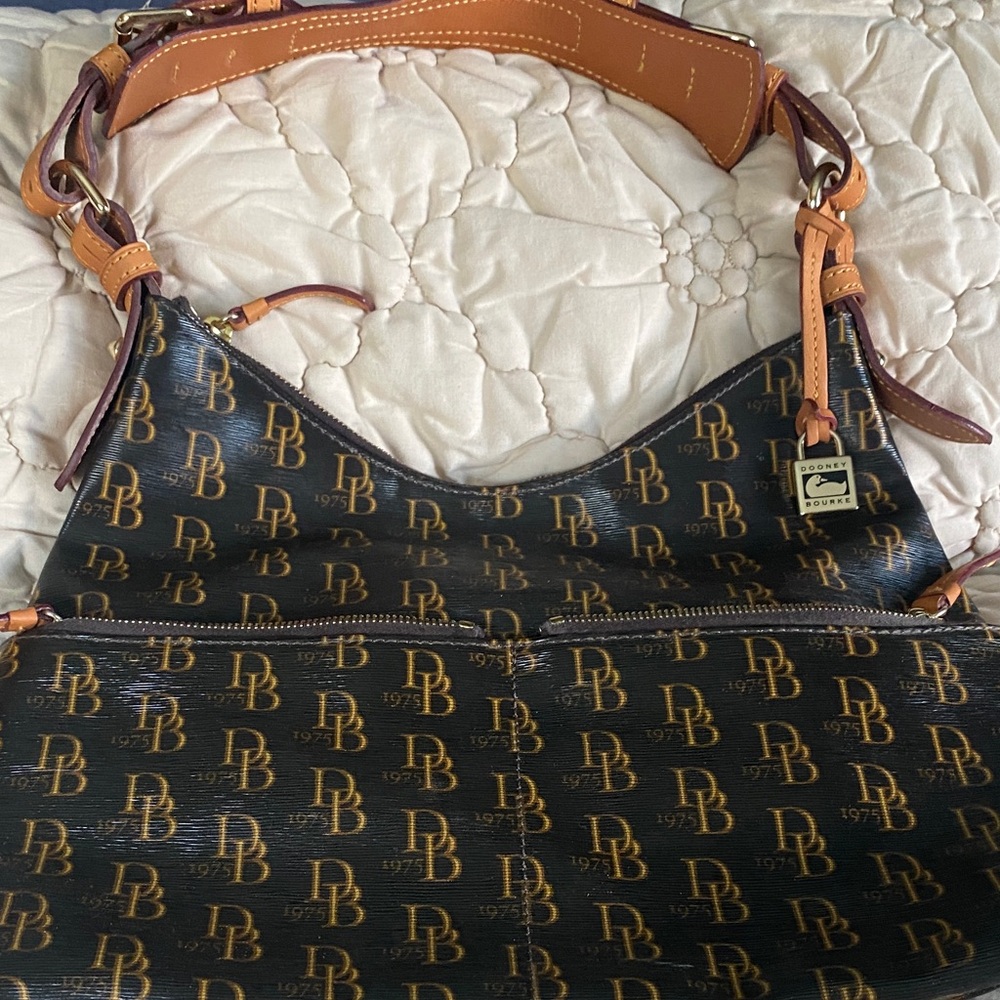 Dooney & Bourke Black and Tan Logo Shoulder Bag